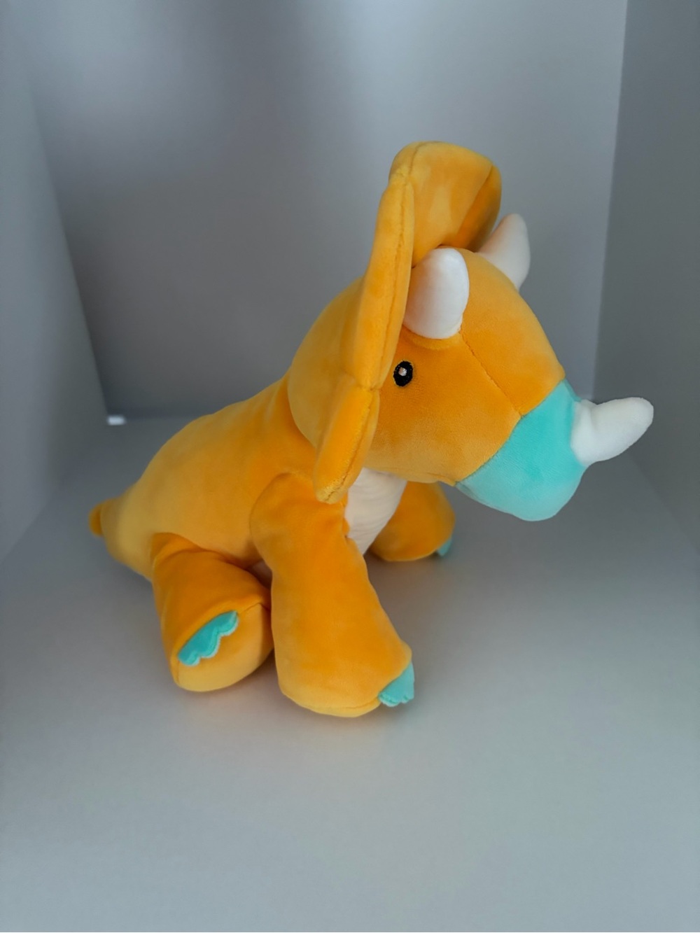 Gigglescape Triceratops Dinosaur